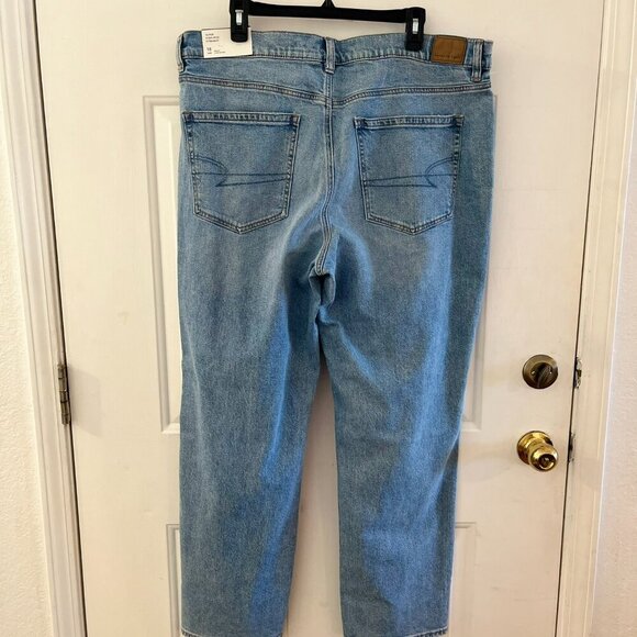American Eagle Plus-Size Super High-Rise Stretch Straight Jeans Sz 18 - Picture 3 of 11